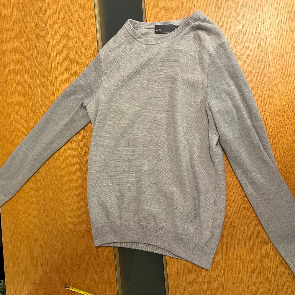 Vince Crewneck Sweater — Men’s Medium